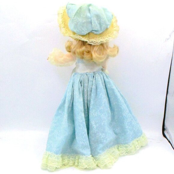 Vitg1974 Vogue Blonde Doll Real lashes Blue Dress Bonnet Sleepy Green Eyes USA - Picture 6 of 7